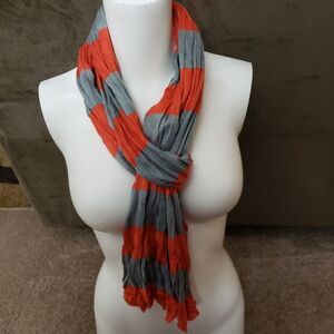 JANIE BESNER STRIPE SCARF RED GRAY